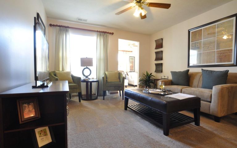 Five Star Residences Of Fort Wayne, Fort Wayne, IN 3