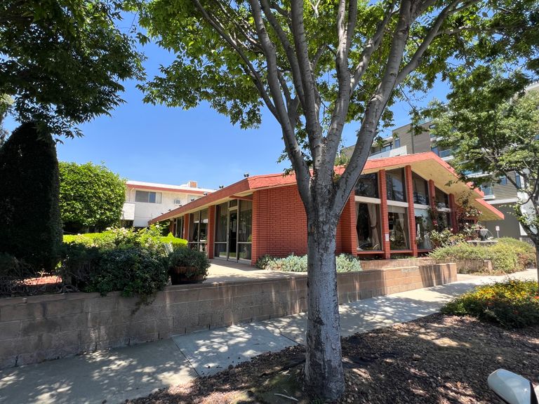 Broadview Residential Care Center, Glendale, CA 2