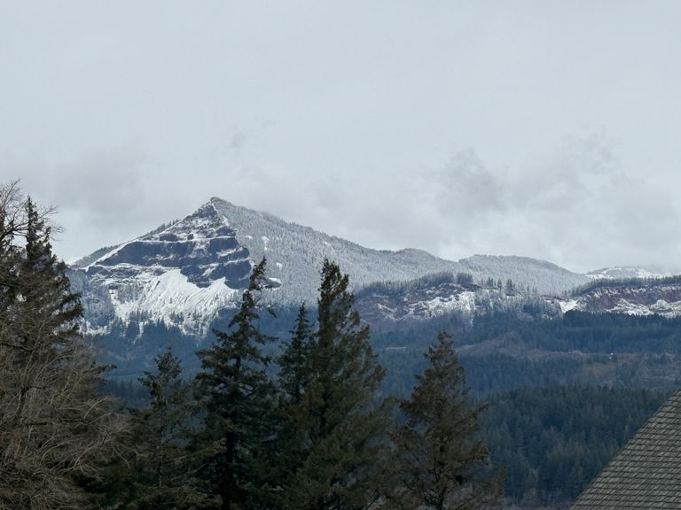 Tom's Afh, Cascade Locks, OR 3