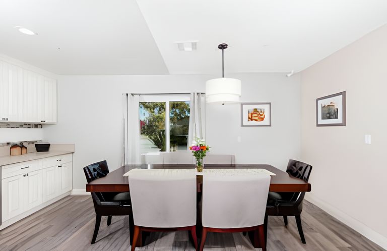 Primrose 2, Canoga Park, CA 2