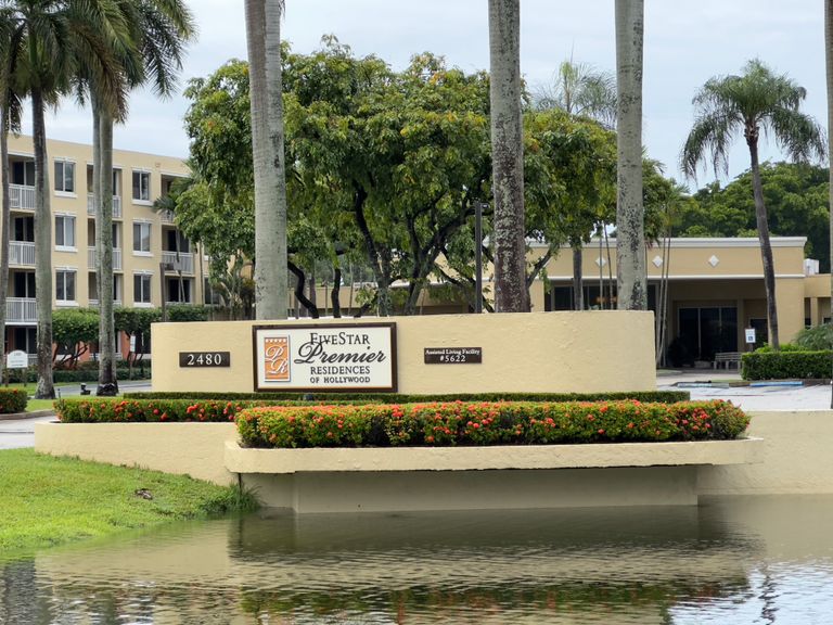 Five Star Premier Residences of Hollywood, Hollywood, FL 2