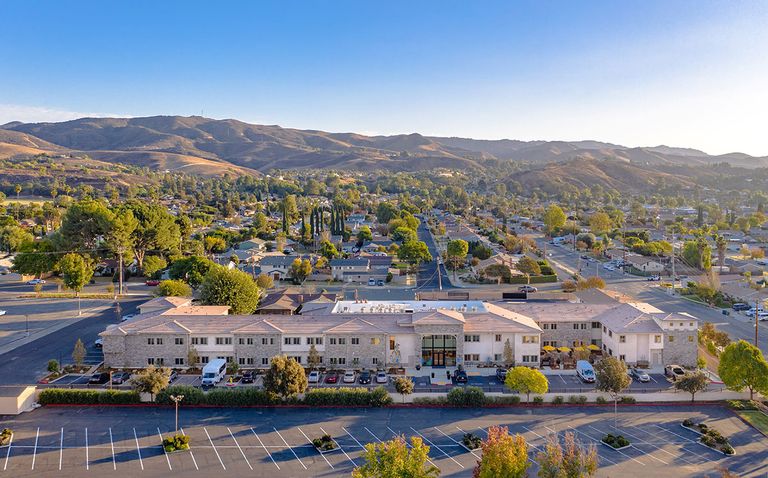 Vista At Simi Valley, Simi Valley, CA 3