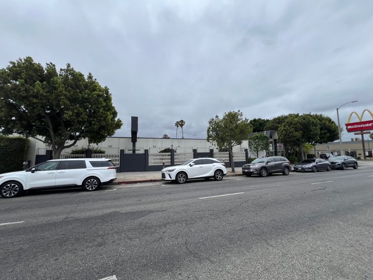 Pavilion on Pico Healthcare & Wellness Centre, Los Angeles, CA 2