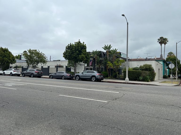 Pavilion on Pico Healthcare & Wellness Centre, Los Angeles, CA 3