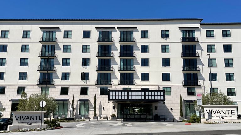 Vivante Newport Center, Newport Beach, CA 1