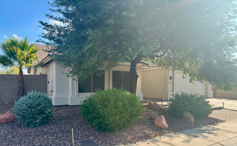 AZ Happy Valley Royal Care Home, Peoria, AZ 1