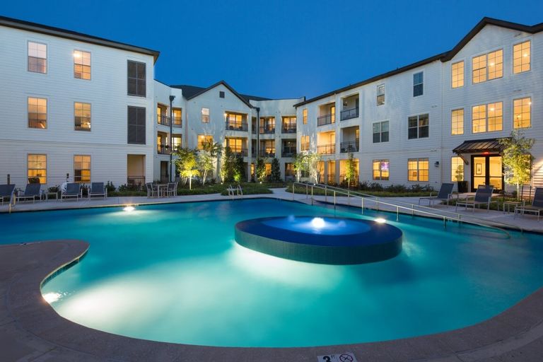 The Claiborne at Baton Rouge, Baton Rouge, LA 3