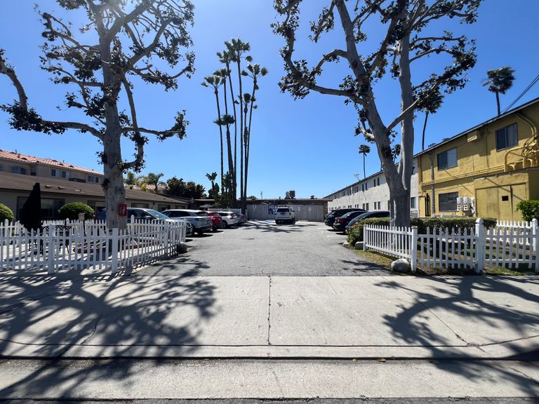 Del Amo Gardens Convalescent, Torrance, CA 2