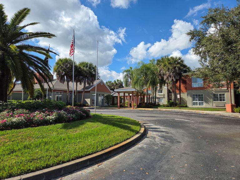 The Gardens of Port St. Lucie, Port St. Lucie, FL 1