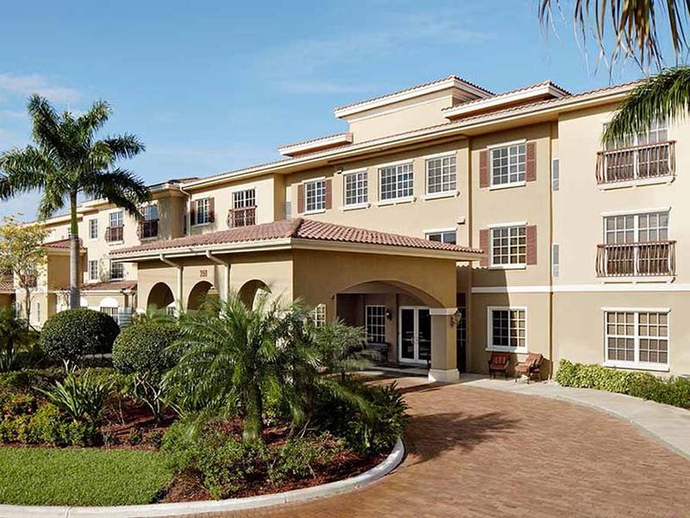 Atria Park Of St. Joseph's, Jupiter, FL 1