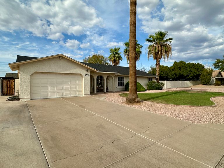 Peaceful and Comfort Assisted Living Home, Mesa, AZ 1