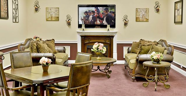 The Arbors At Hauppauge, Hauppauge, NY 3