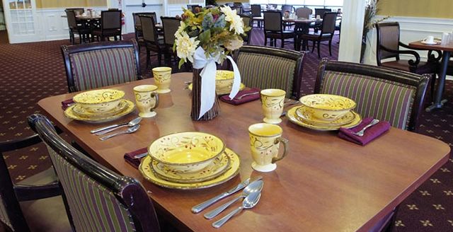 The Arbors At Hauppauge, Hauppauge, NY 1