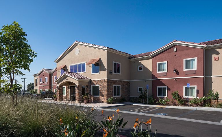 Parkview Memory Care At Paradise Village, National City, CA 3
