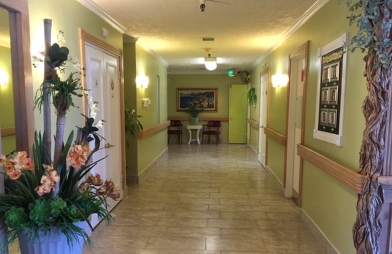 Evergreen Chateau, Van Nuys, CA 2