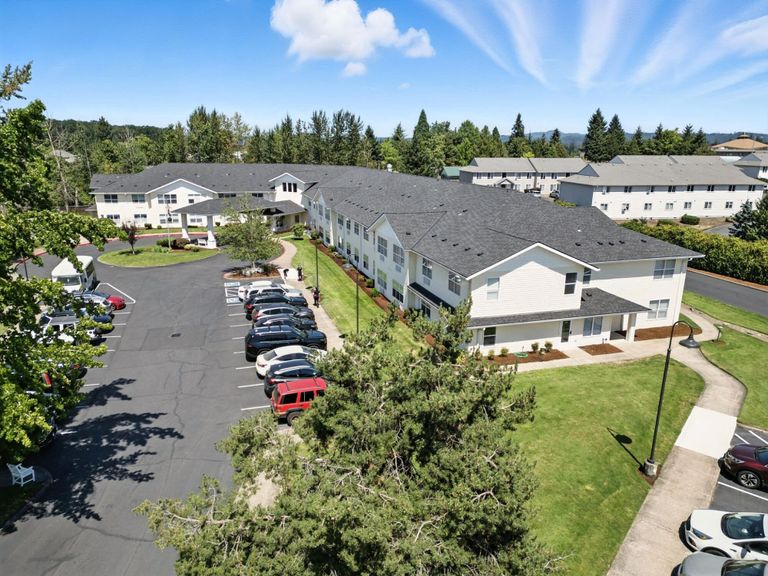 Pheasant Pointe by Cogir (UPDATED) - Get Pricing, See 33 Photos & See ...
