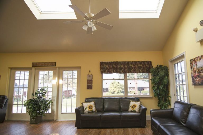Whitehall Manor, Whitehall, PA 3