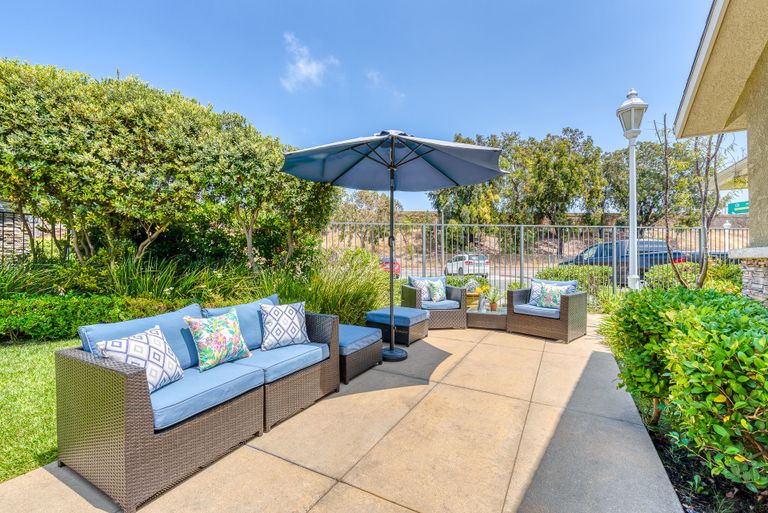 Newport Mesa Senior Living, Costa Mesa, CA 2