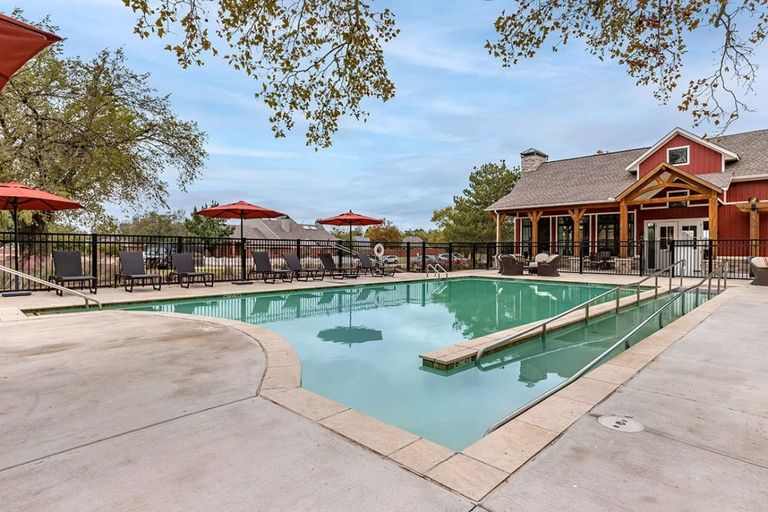 Lyndale At Edmond, Edmond, OK 3