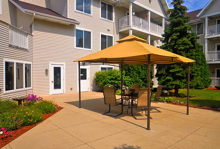 Aria at Mitchell Manor, West Allis, WI 3