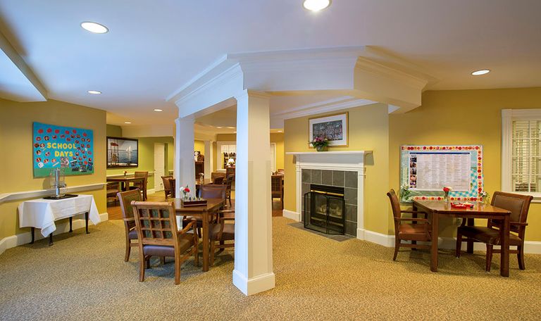 Benchmark Senior Living At Putnam Farm, Danvers, MA 3