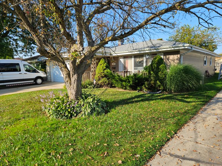 Manhattan Home Adult Family Group Home, Racine, WI 2