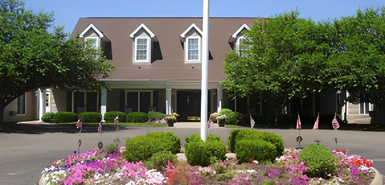 The Lindley Inn Assisted Living Community, The Plains, OH 1