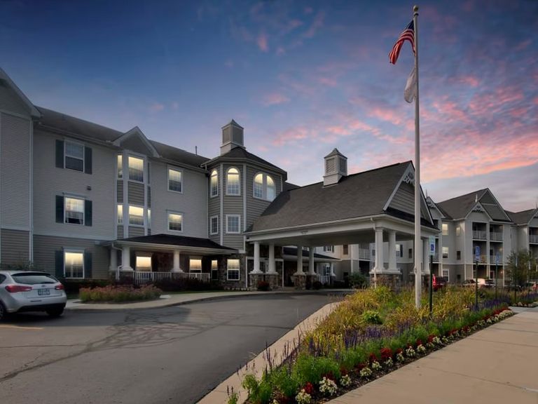 Oakhaven Manor, Howell, MI 1
