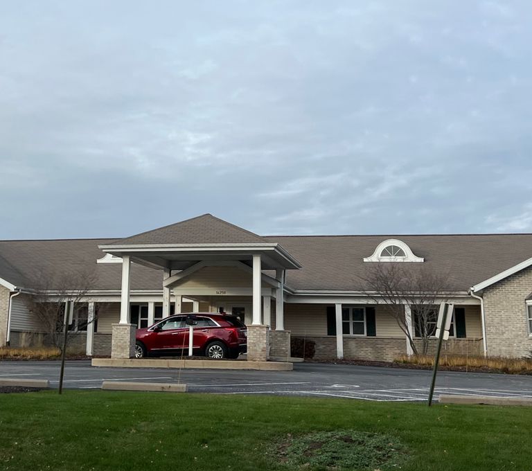 Heritage Memory Care Menomonee Falls, Menomonee Falls, WI 3