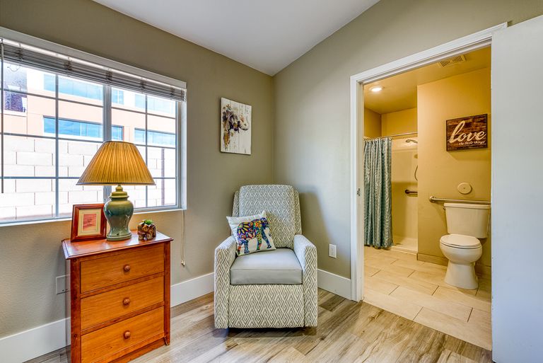 Paradise Valley Senior Living, Phoenix, AZ 3