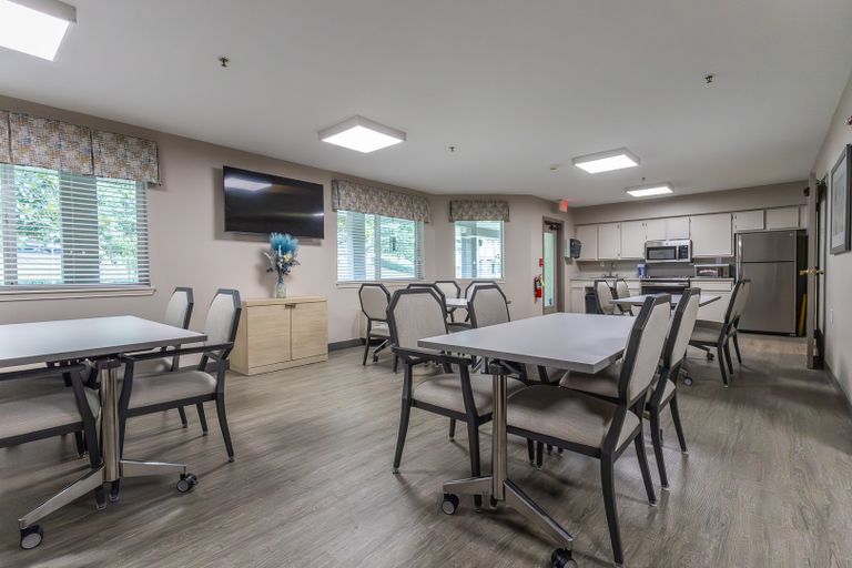 Asher Point Independent Living Of Tyler, Tyler, TX 2