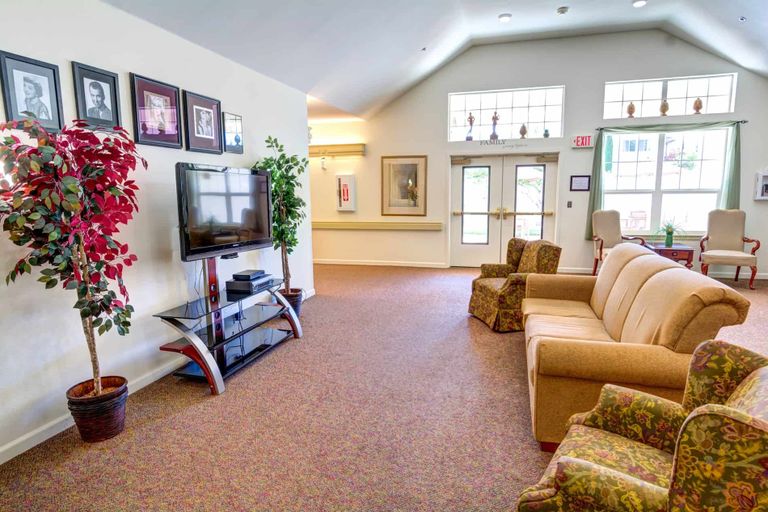 Callahan Court Memory Care, Roseburg, OR 2