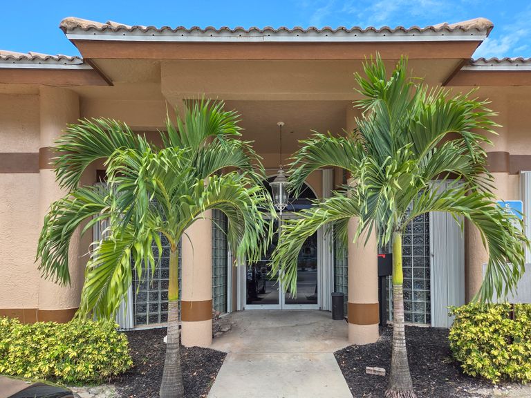 Atlantic Shore Retirement Residence, Pompano Beach, FL 3