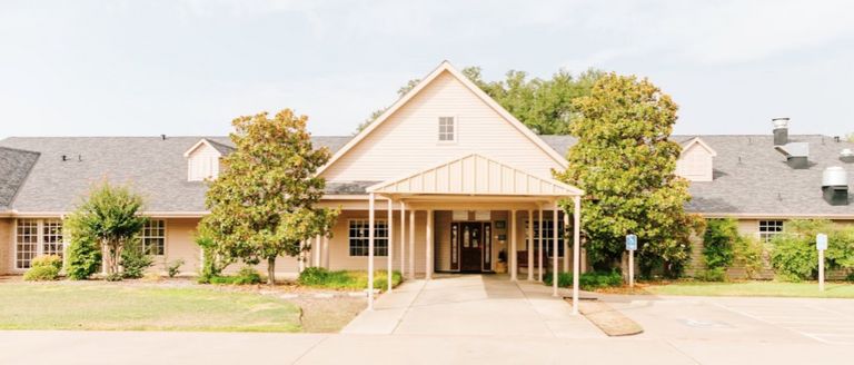 The Oaks of Granbury, Granbury, TX 1