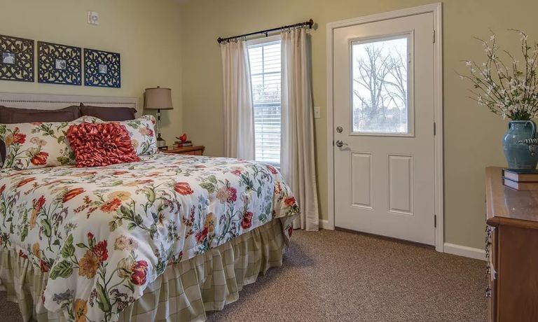La Bonne Maison Senior Living, Sikeston, MO 3