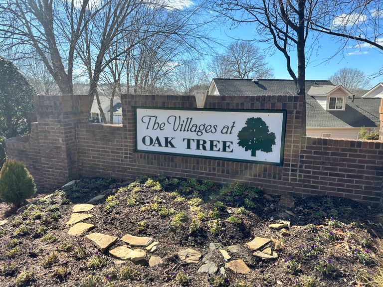 The Villages at Oak Tree, Mooresville, NC 3