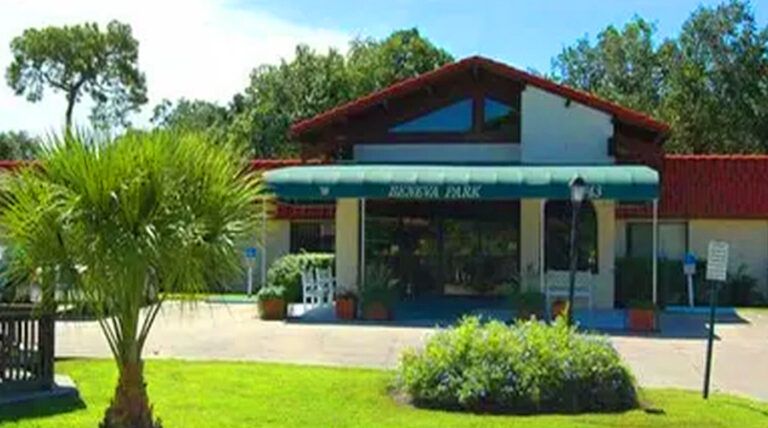 Beneva Lakes Assisted Living Center, Sarasota, FL 1