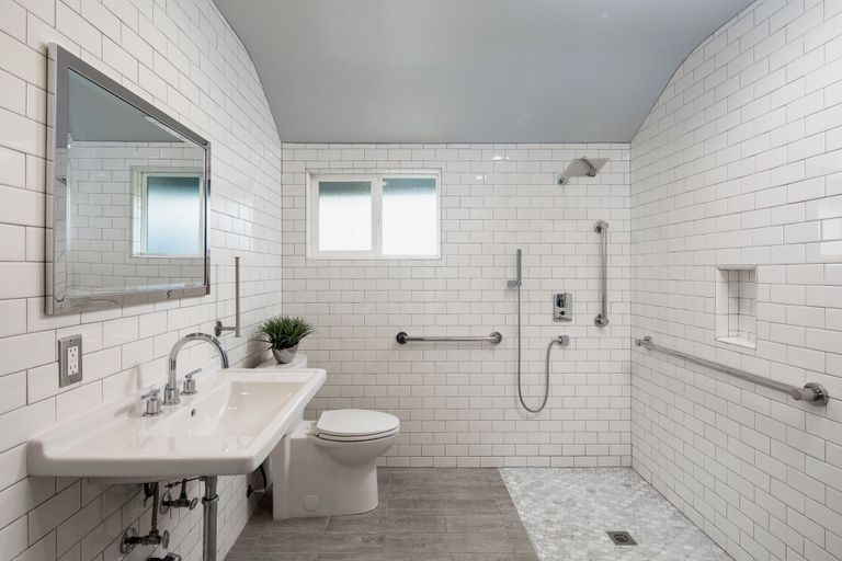 Silver Lining Residential Care, Anaheim, CA 3