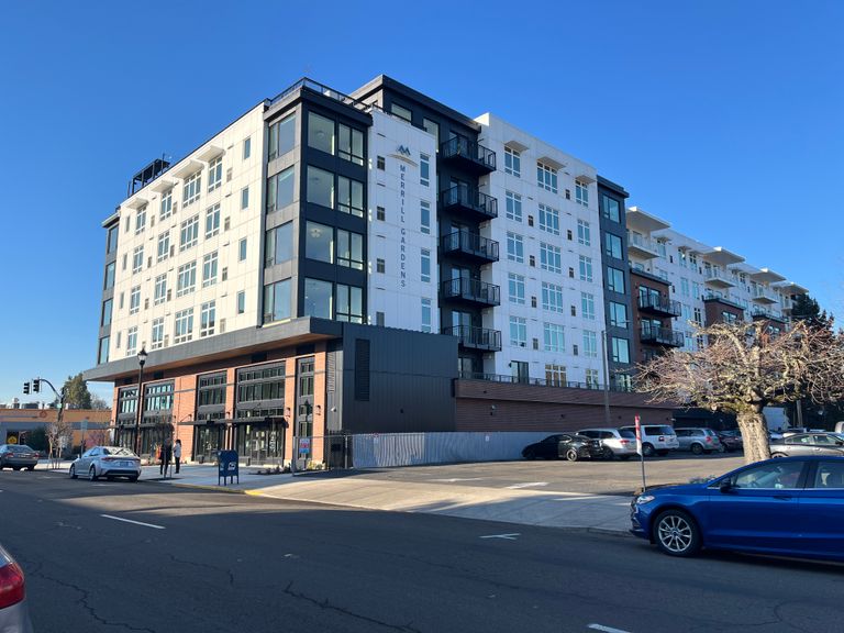 Merrill Gardens At Hillsboro, Hillsboro, OR 3