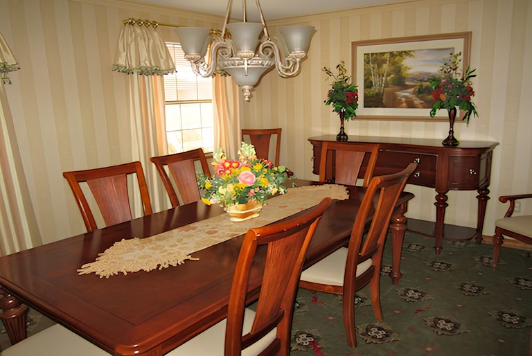 Marshfield Place, Marshfield, MO 2