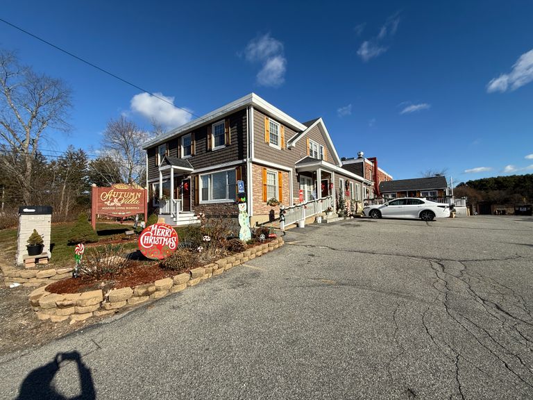 Autumn Villa Assisted Living, Cumberland, RI 3