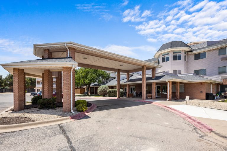 Polo Park Estates - Sky Active Living, Midland, TX 3