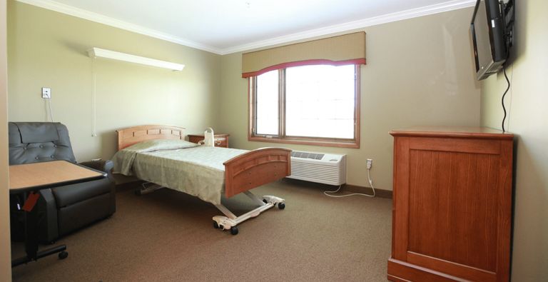 Holiday Resort Health & Rehab, Salina, KS 3