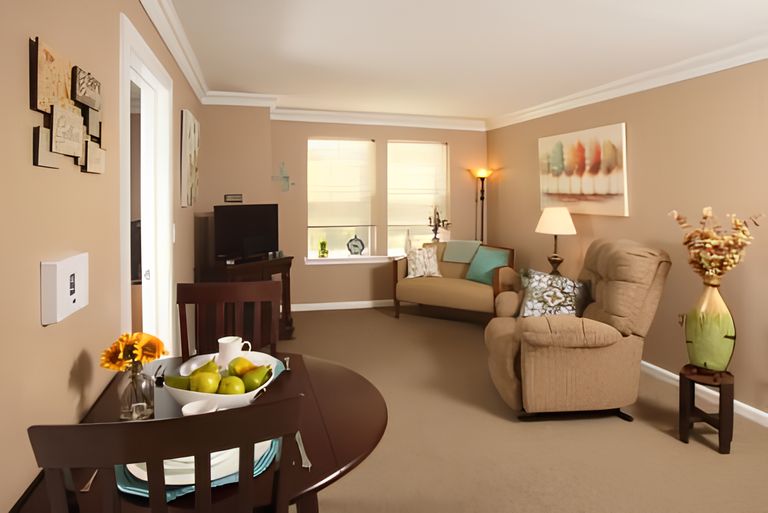 Monmouth Crossing, Freehold, NJ 2