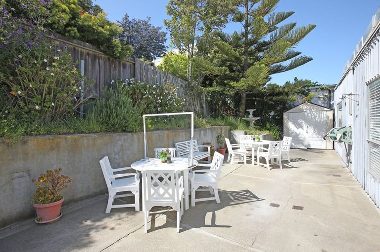 Lawton Skilled Nursing & Rehabilitation Center, San Francisco, CA 3