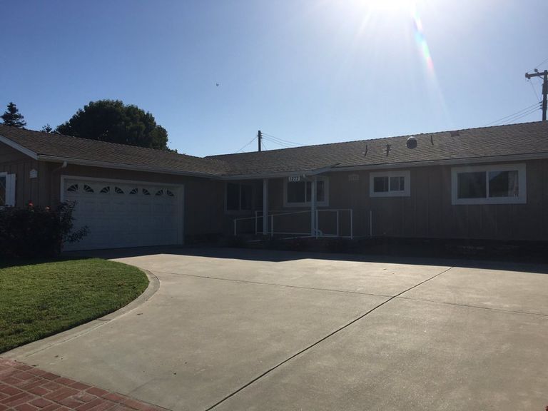 Ashley's Manor I, Camarillo, CA 3
