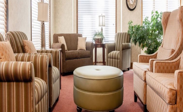 Oak Tree Villas, Jefferson City, MO 2