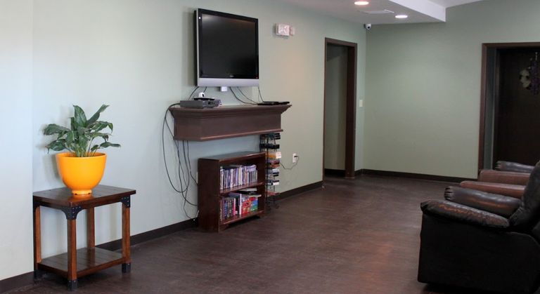 Silver Creek Assisted Living Azle, Azle, TX 2