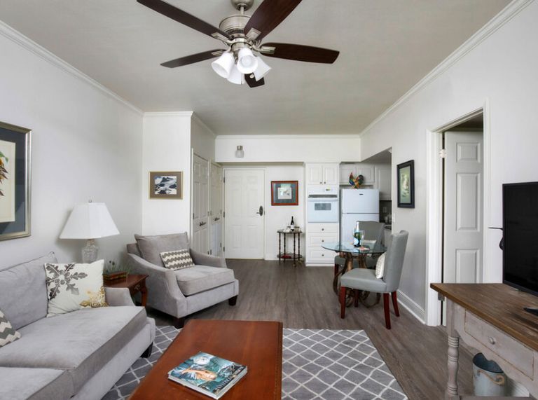 St. James Place Of Baton Rouge, Baton Rouge, LA 2