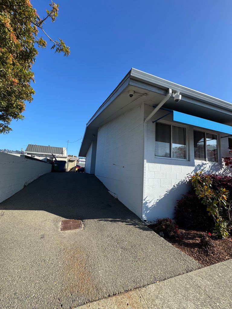 Shields Nursing Center, El Cerrito, CA 2